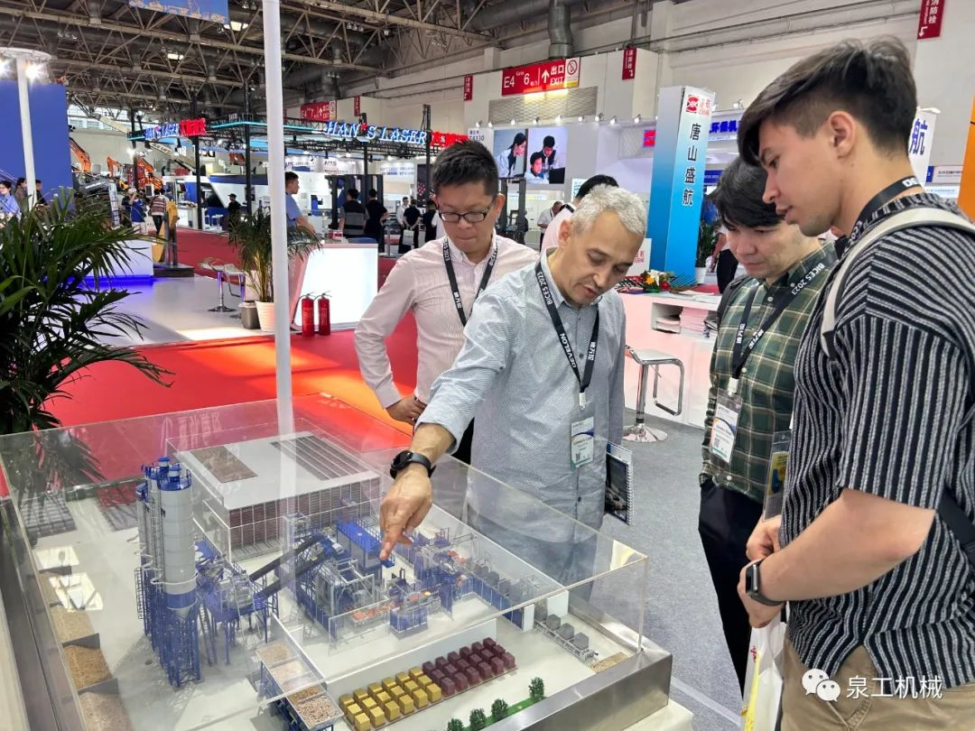 BICES 2023丨綠色裝備，智造未來！泉工股份閃耀北京工程機(jī)械展